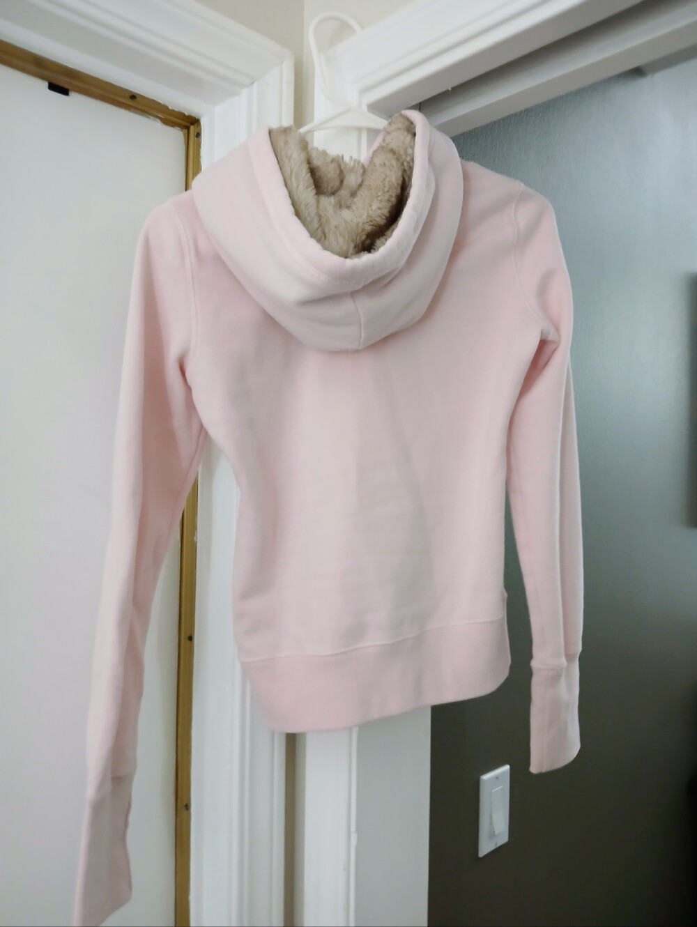 Hollister Light Pink Hoodie with Faux Fur Hood Lining